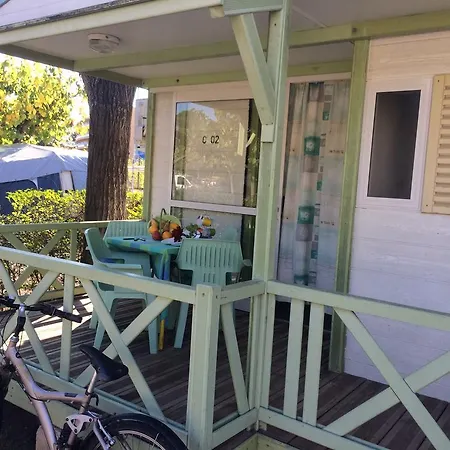 Camping La Union 萨洛